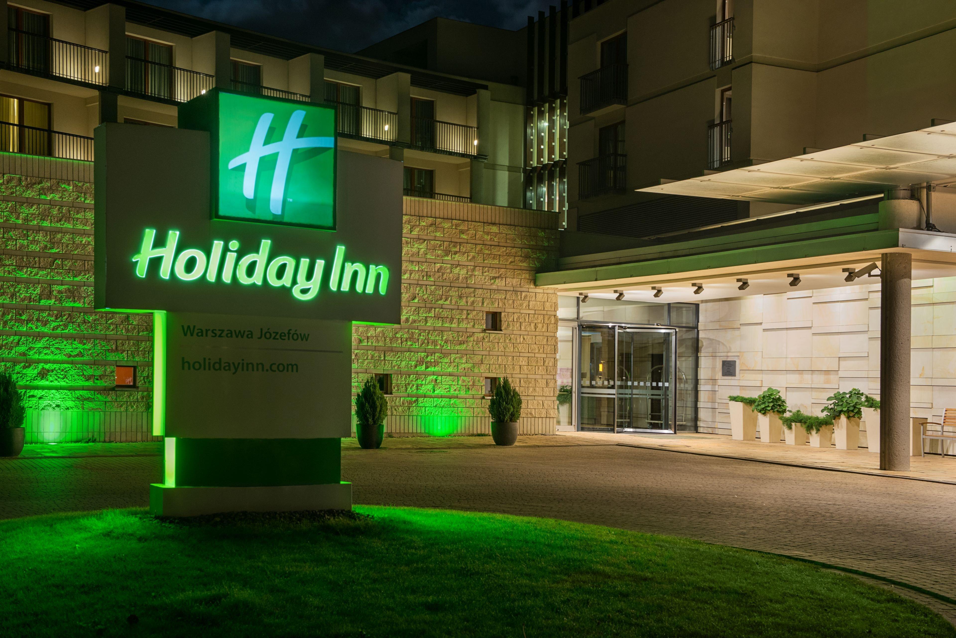 Holiday Inn Resort Warsaw Jozefow By Ihg Exterior photo
