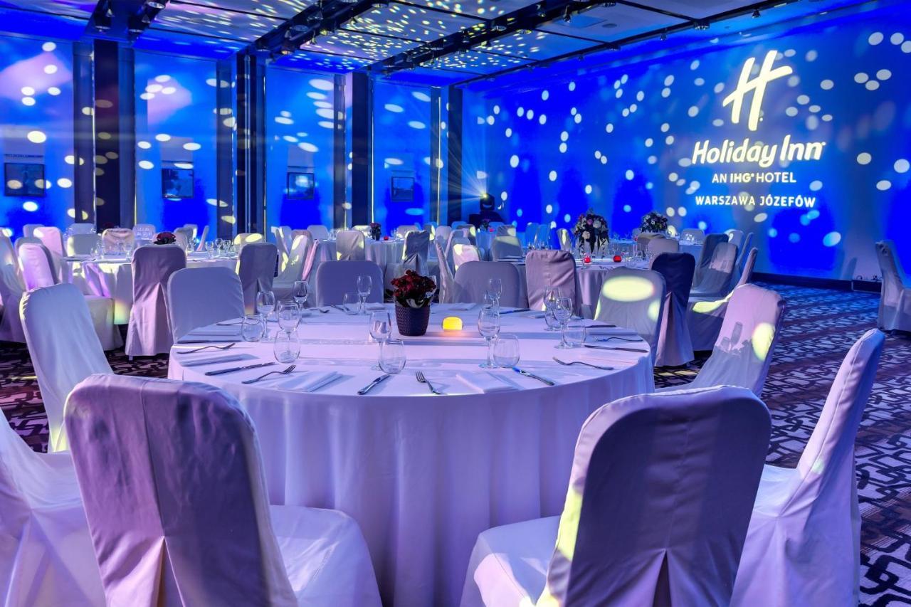 Holiday Inn Resort Warsaw Jozefow By Ihg Exterior photo